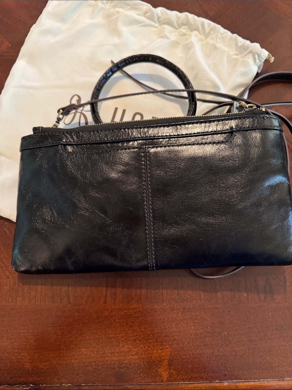 HOBO Black Leather Sable Crossbody - Excellent condition - Picture 10 of 10
